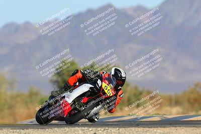 media/Mar-26-2022-CVMA (Sat) [[4461a8f564]]/Race 12 Amateur Supersport Middleweight/